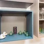 Andrea's Flat Studies アパート ミラノ